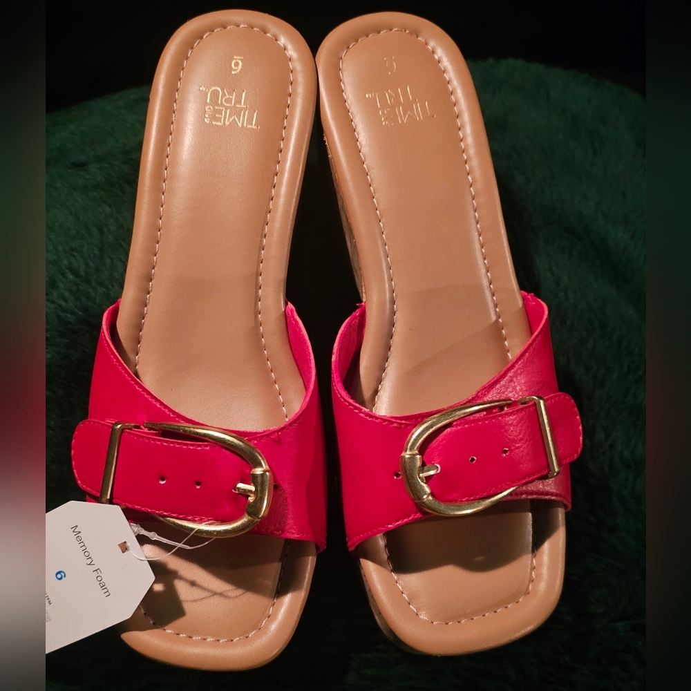 Time and Tru Women's Red Buckle Cork Platform Sandal